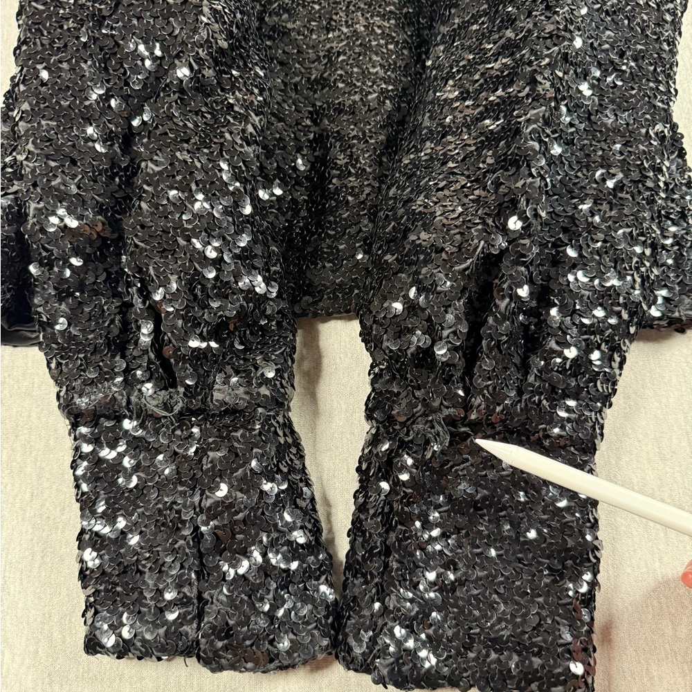 Vintage Union Made ILGWU Black Sequin Cropped Bolero Jacket w/ Frog Closure - Picture 11 of 16